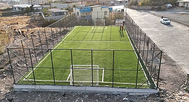 Güllübağ’da Çocuklar İçin Yeni Spor Alanı Kazandırıldı