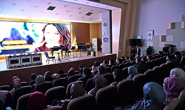 Harran Üniversitesi’nde Kadına Yönelik Şiddetle Mücadele Ele Alındı