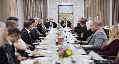 Karaköprü Belediyesi Öğretmenleri Unutmadı
