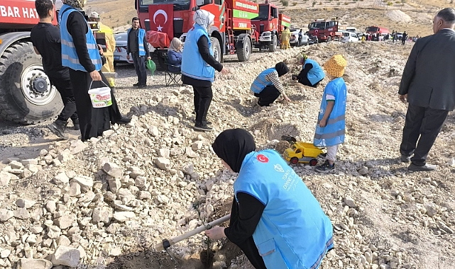 Şanlıurfa’da 11 Kasım Milli Ağaçlandırma Günü