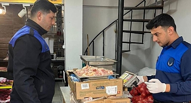 Şanlıurfa’da Kasaplara Sıkı Denetim: 94 Kilo Bozuk Tavuk Eti Ele Geçirildi