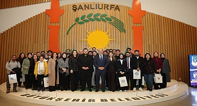 Başkan Gülpınar, Üniversiteli Gençlerle Buluştu