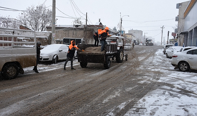 Hilvan’da Karla Mücadele Çalışmaları