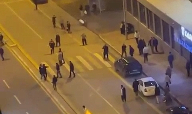 Karaköprü’de İki Grup Arasında Kavga: 1 Kişi Yaralandı