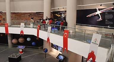 Karaköprü’de Öğrenciler Uzayı Ve Teknolojiyi Keşfediyor