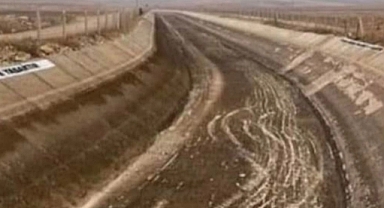 Şanlıurfa’da Kuraklık Alarmı: Suruçlu Çiftçiler Suyun Yolunu Gözlüyor