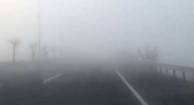 Şanlıurfa’da Sis Etkili Oluyor: GAP Havalimanı – Otoban Arasında Görüş Mesafesi Düştü