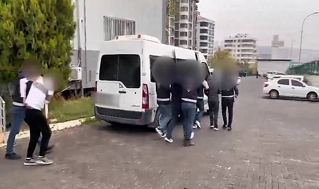 Urfa’da Kamu Görevlisi Yalanıyla 4 Milyon TL Vurgun: 3 Şüpheli Suçüstü Yakaladı