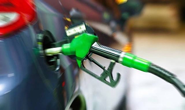 Akaryakıta Zam Yağmuru Sürüyor: Benzine Yeni Zam Yolda