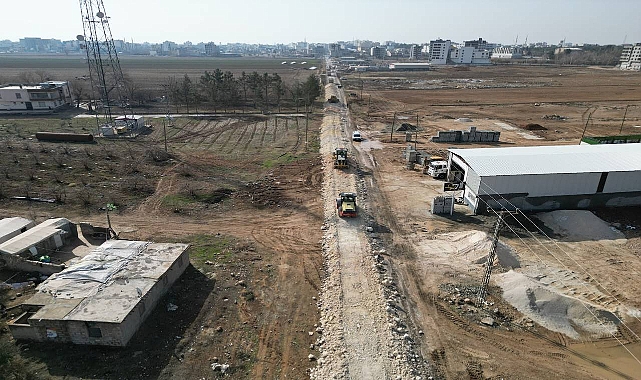 Harran–Akçakale Arasındaki Önemli 17 KM’lik Grup Yolu Sıcak Asfalta Kavuşuyor