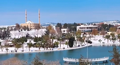 Harran Üniversitesi’nde Kar Engeli: Bütünleme Sınavları Ertelendi