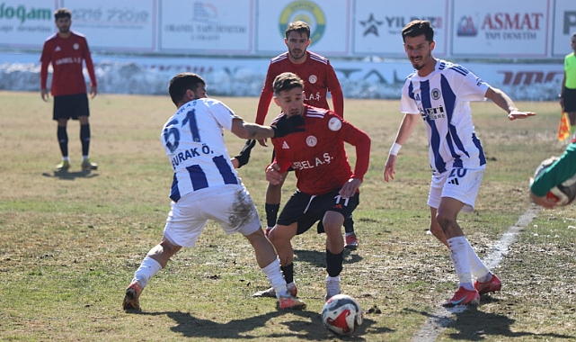 Karaköprü Belediyespor – Mazıdağı Fosfatspor: 0-0
