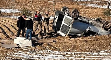 Şanlıurfa’da Araç Takla Attı: Sürücü Yaralandı
