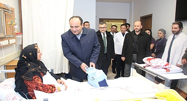 Şanlıurfa’da Yeni Yılın İlk Bebeği Dünyaya Geldi