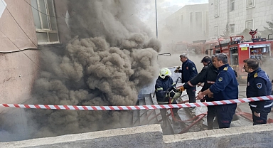 Şanlıurfa Haliliye’de Sünger İmalathanesinde Yangın