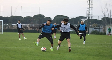 Şanlıurfaspor Antalya Kampında Akşam Mesaisini Tamamladı