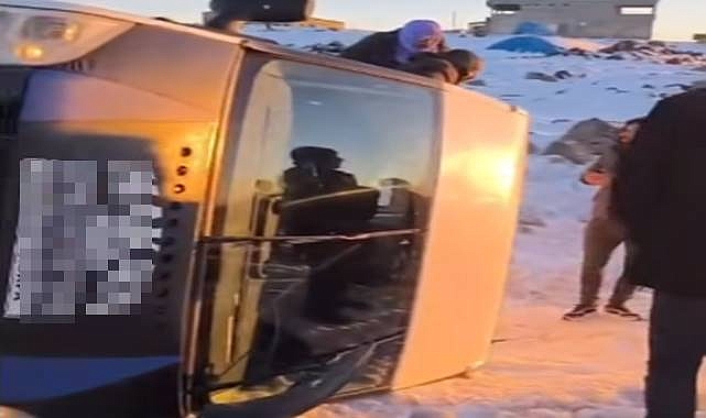 Urfa’da Transit Şarampole Devrildi! Çok Sayıda Yaralı Var