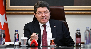 Görevden Alınan Adalet Bakanı Yılmaz Tunç’tan Açıklama