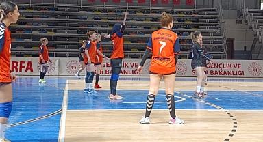 Kadınlar 2. Lig’de Şanlıurfa Rüzgârı: Güneşin Çocukları Play-Off’a Lider Gidiyor