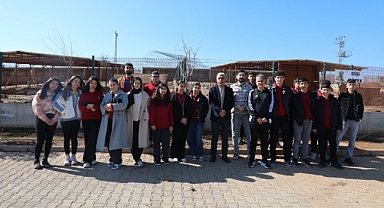 Öğrencilerden Bakımevine Tam Not