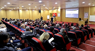 Şanlıurfa’da Sağlık Yöneticileri Değerlendirme Toplantısında Bir Araya Geldi