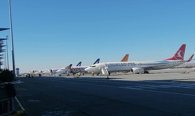 Şanlıurfa GAP Havalimanı’nda Yolcu ve Uçuş Trafiğinde Çifte Artış
