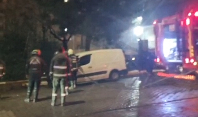 Şanlıurfa Karaköprü’de Araç Yangını Paniğe Neden Oldu