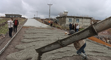 Siverek’in Yılların Yol Sorunu Tarih Oldu
