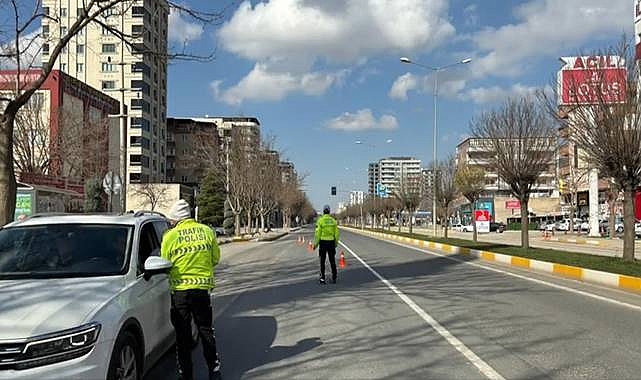Trafik İhlaline Ağır Darbe: Araçlar Trafikten Men Edilecek