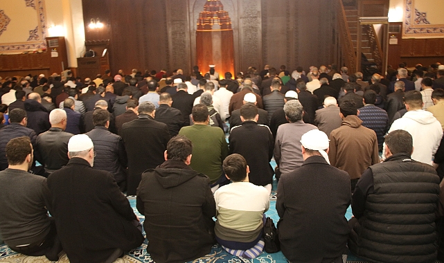 Haliliye'de Enderun usulü teravih namazı yaşatıldı