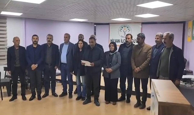 Hilvan’da İstifa Krizi Sona Erdi: DEM Parti Meclis Üyeleri Kararlarını Geri Çekti
