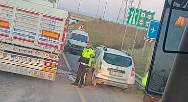 Şanlıurfa'da Zincirleme Kaza: 12 Kişi Yaralandı