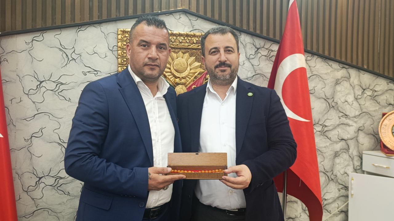 Başkan Kurt'tan Başkan Batur'a Ziyaret