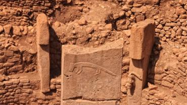 DÜNYANIN EN ESKİ AKEOLOJİK TAPINAĞI: GÖBEKLİTEPE