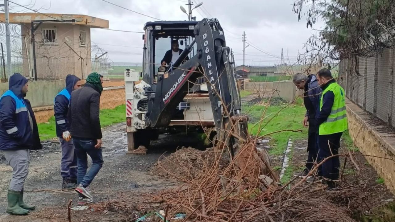 Hilvan’da Sel Alarmı: SUSKİ Ekipleri 7/24 Sahada