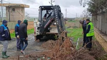 Hilvan’da Sel Alarmı: SUSKİ Ekipleri 7/24 Sahada