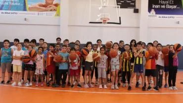 Karaköprü'de Gelecek Spor İle Şekilleniyor