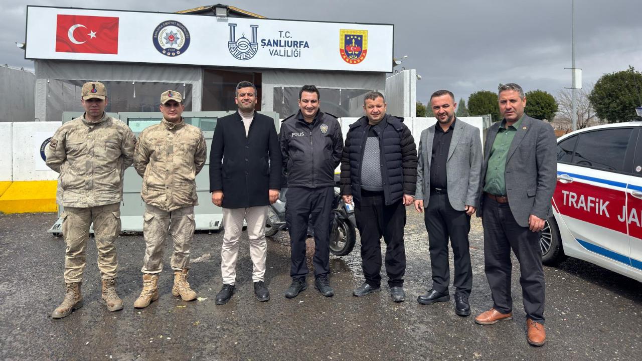 Muhtarlar, Emniyet Mensuplarının Bayramını Kutladı