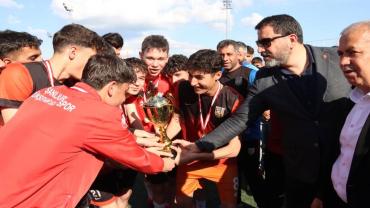 Büyükşehir Belediyespor’dan 3 Kategoride Şampiyonluk