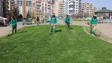 Haliliye’de Park Ve Yeşil Alanlarda Bakım Seferberliği