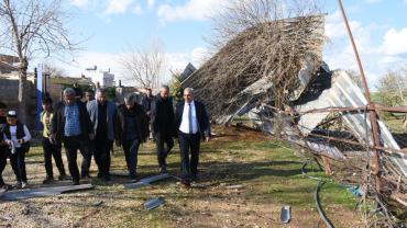 Hilvan’da Fırtınadan Evler Zarar Gördü! Belediye Seferber Oldu