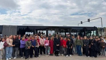 İz Bırakanlar Cemiyeti’nden Gençlere Anlamlı Dokunuş