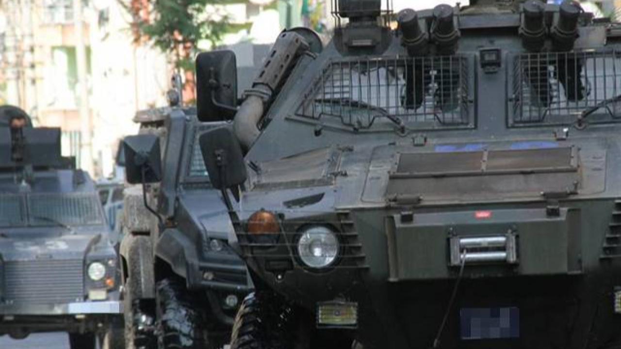 Karagümrük Çetesi’ne Operasyon: 4 İlde 28 Şüpheli Gözaltında