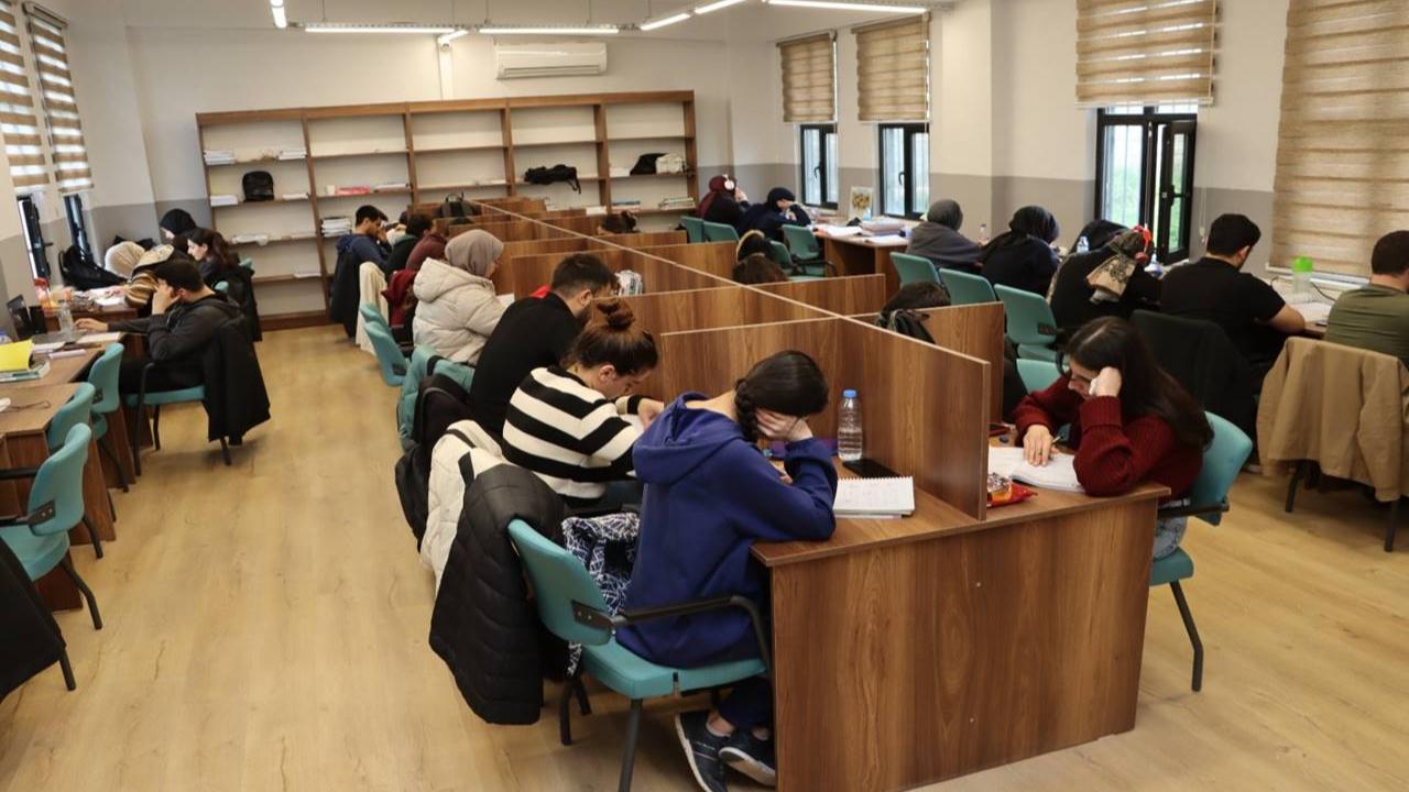 Karaköprü Belediyesi’nden YKS Adaylarına Tam Destek