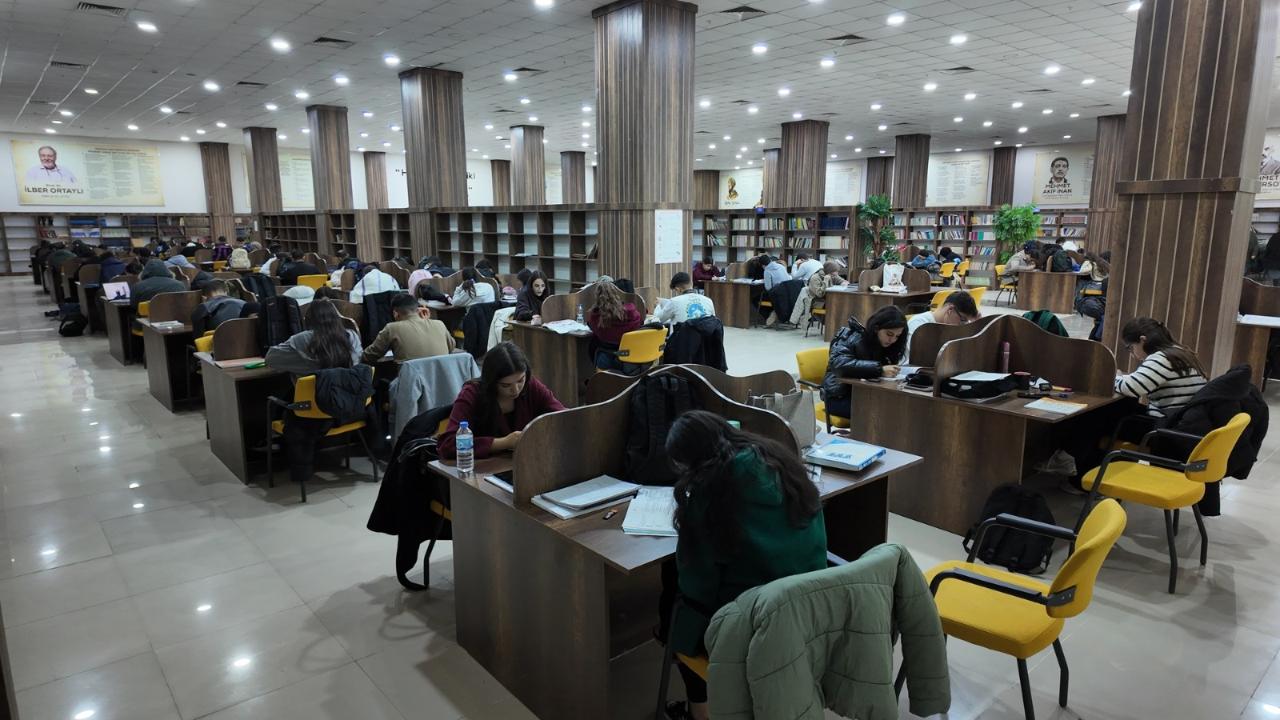 Karaköprü’de Hizmetler Aralıksız Sürüyor