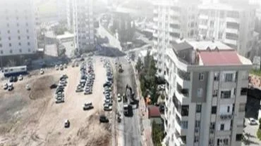 Şanlıurfa’da Mustafa Direkli Caddesi Trafiğe Kapatıldı