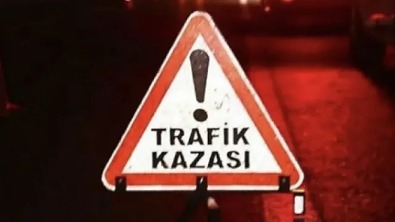 Şanlıurfa'da Otomobil ile Motosiklet Çarpıştı: 1 Yaralı