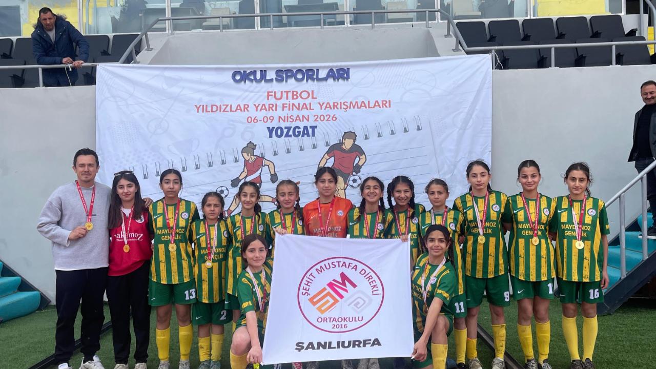 Şehit Mustafa Direkli Ortaokulu Kız Futbol Takımı Finalde!
