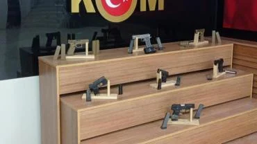 Urfa’da Silah Kaçakçılığı Operasyonu: 2 Şüpheli Tutuklandı