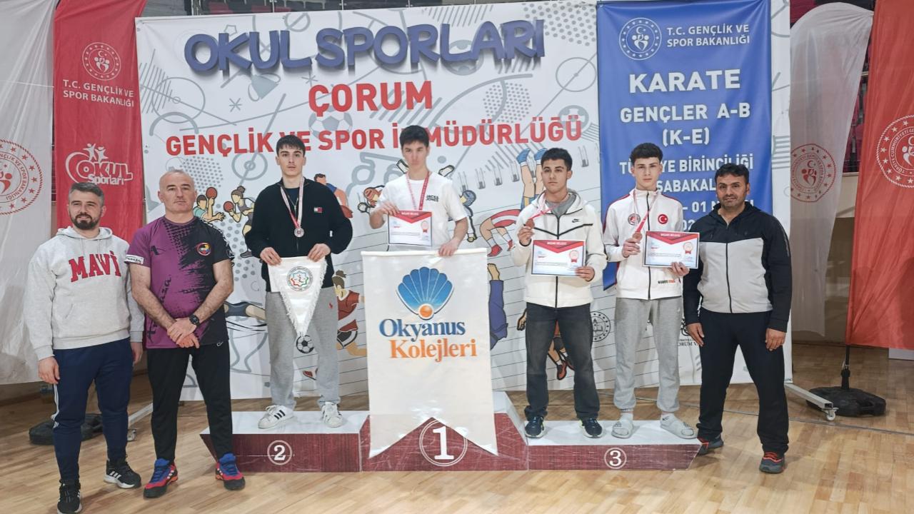 Urfalı İmam Hatipli Sporculardan Çifte Madalya Gururu